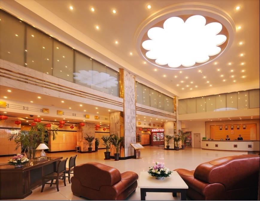 Urumqi Jingu Hotel Екстер'єр фото